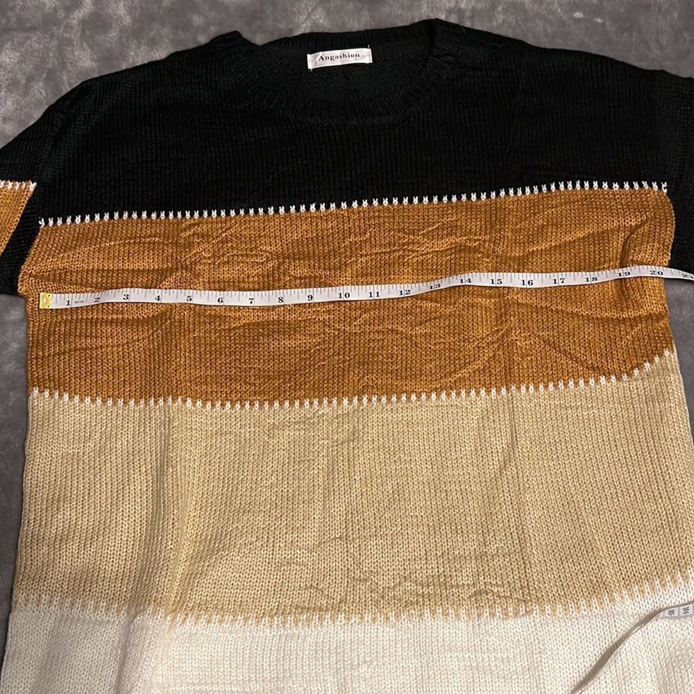 Angashion Women’s Sweater - Picture 3 of 5